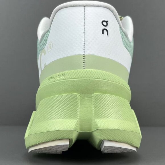 On Cloudmonster cushioned  Men Green Sneakers - Picture 5 of 12